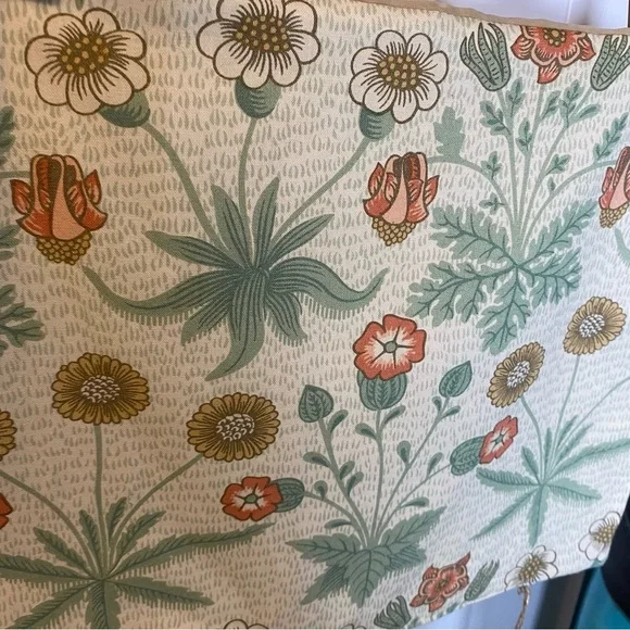 NWT Hines of Oxford Tapestry Morris Daisies Pillow Cover Loom-Woven England New - Picture 3 of 9